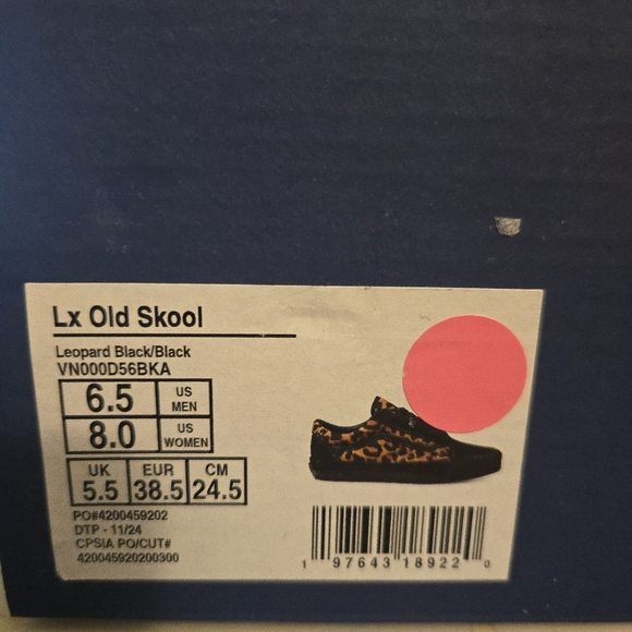 Vans LX Old Skool Women Size 8 Leopard And Black Suede Shoes 122025 - Picture 7 of 7
